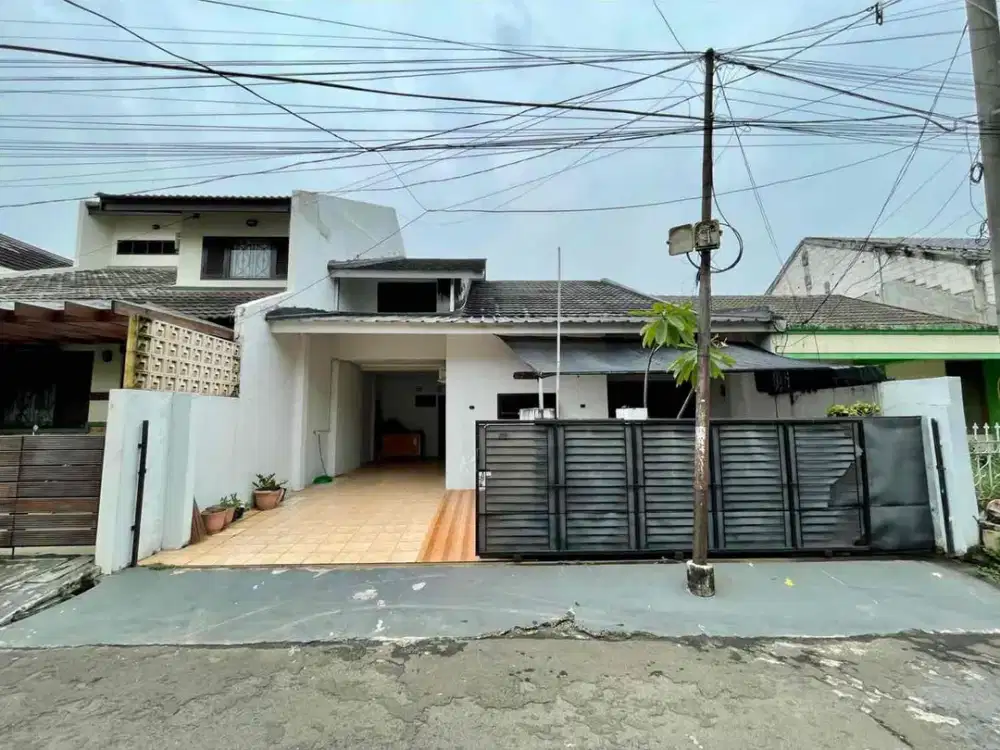 Rumah Siap Huni Lokasi Strategis di Komplek DPR Pondok Ranji