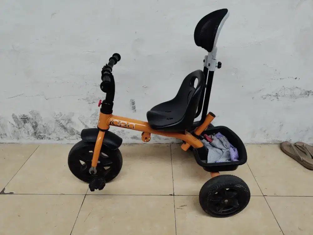 Sepeda anak merk iora