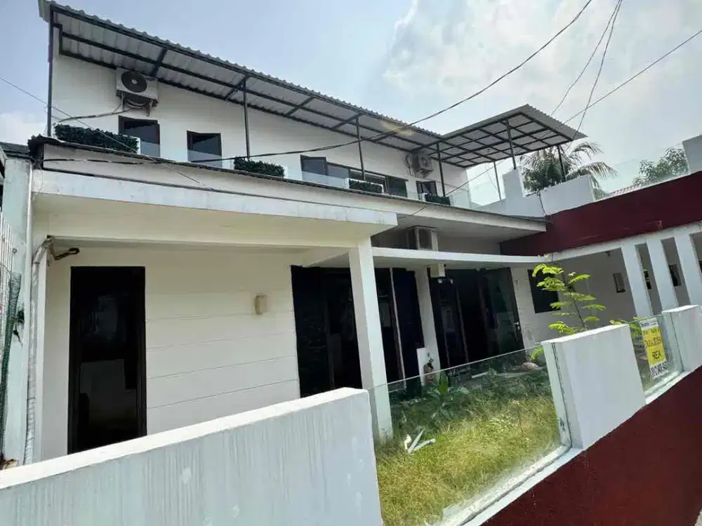 Rumah Lokasi Strategis Bebas Banjir di Serpong Park Tangerang