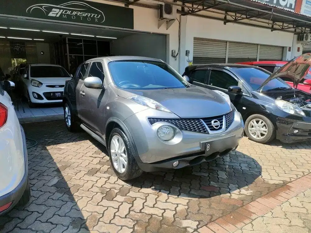 JUAL CASH JUKE RX 2011 GREY ABU ABU AUTOMATIC NISSAN