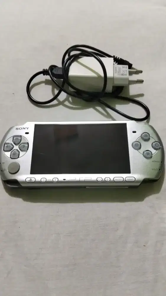 Dijual SONY PSP - 3000