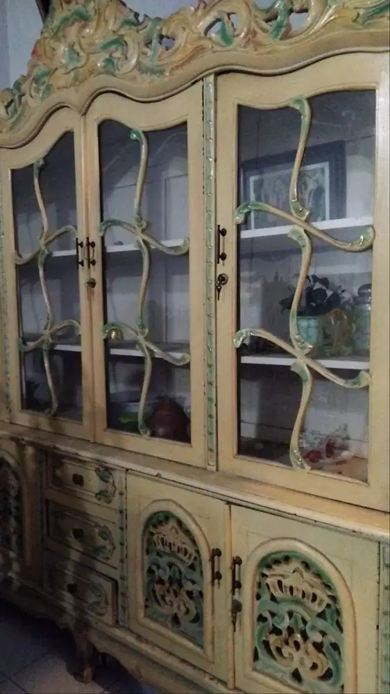 1 set kursi tamu ukir garuda + buffet ukir garuda