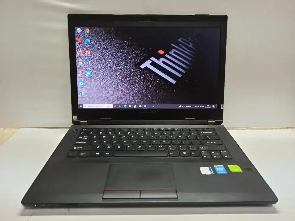 Laptop karyawan /design... Lenovo Thinkpad K4450 i3 Gen4 /8GB /500GB