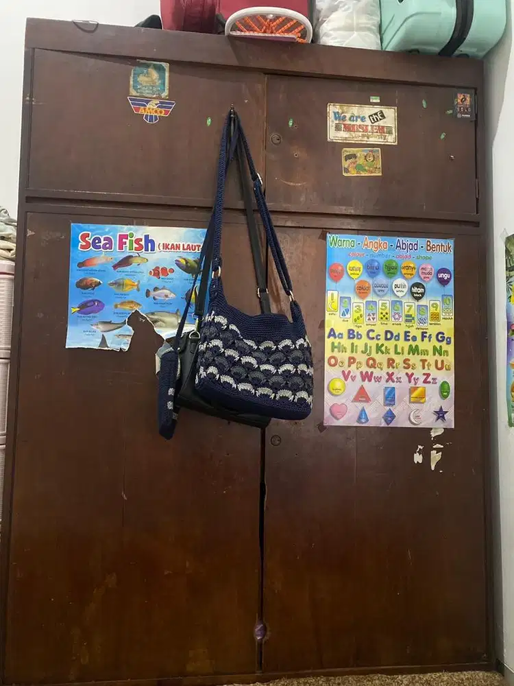 jual lemari kayu jati