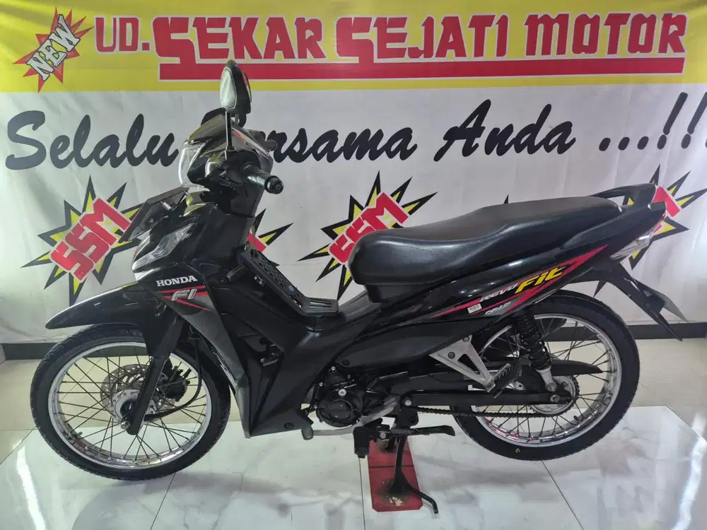 Revo fit fi spoek 2018 plat W siap pakai