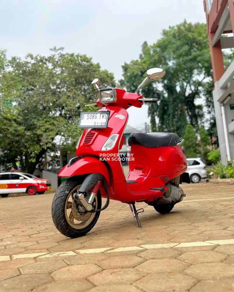 JUAL MURAH VESPA S 150 3V 2013 MULUS