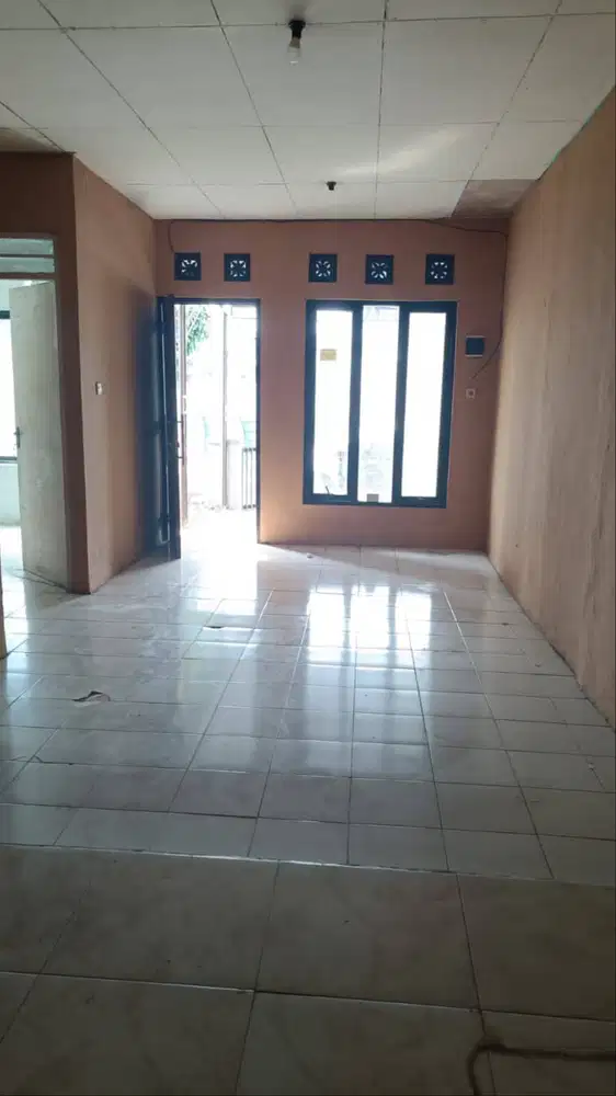 rumah disewa view danau