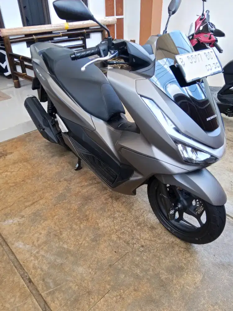 PCX 160 2025 SILVER MATTE MULUSS DAN GRESS