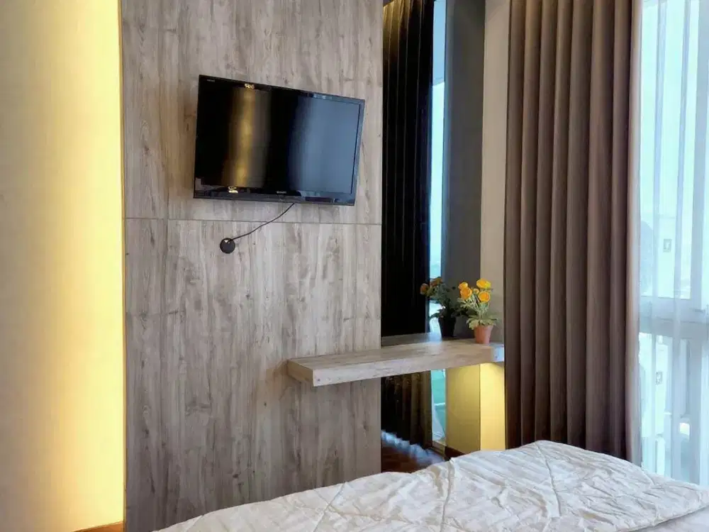 Apartemen Ciputra World Via Vue 2 Bedroom Full Furnish Mewah