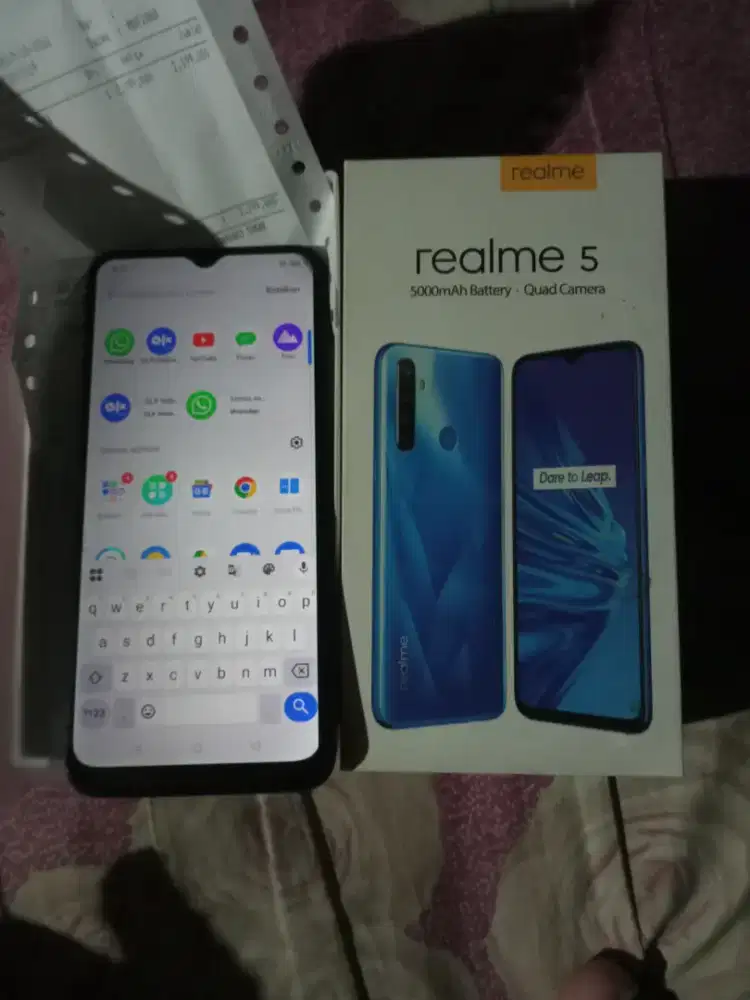 Realme 5 3/64gb tinggal pake komplit