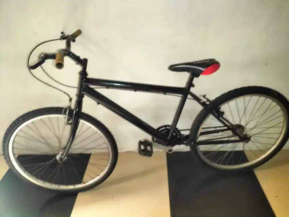 Sepeda gunung ukuran 26 kondisi barang normal