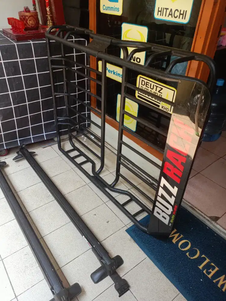 Buzz Rack new Avanza