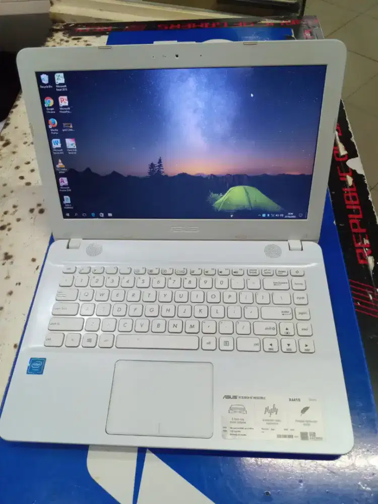 Laptop Asus vivobook x441SA