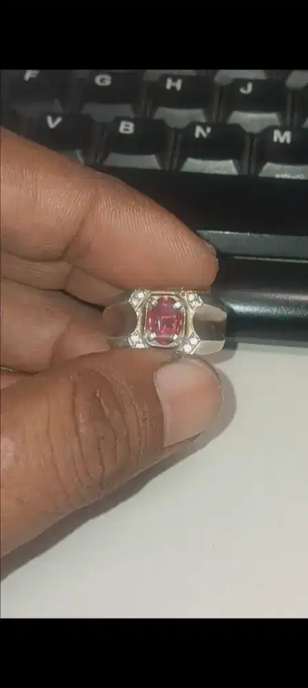 Padparacha saphire / safir