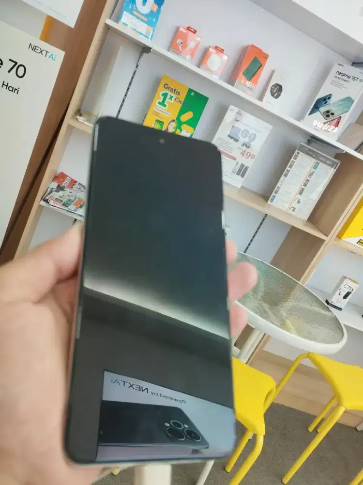 Realme C71,Multifungsi dan juga bisa NFC+layar amoled.Baterai 6300 mAH