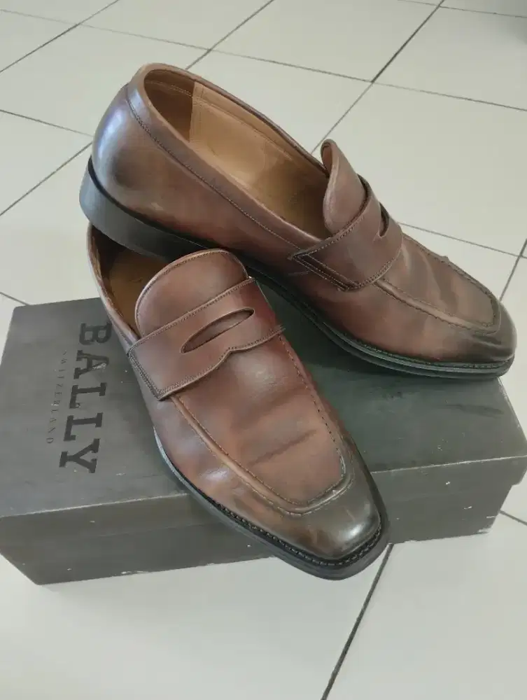 Sepatu bally Made in Switzerland (pantofel) size 42