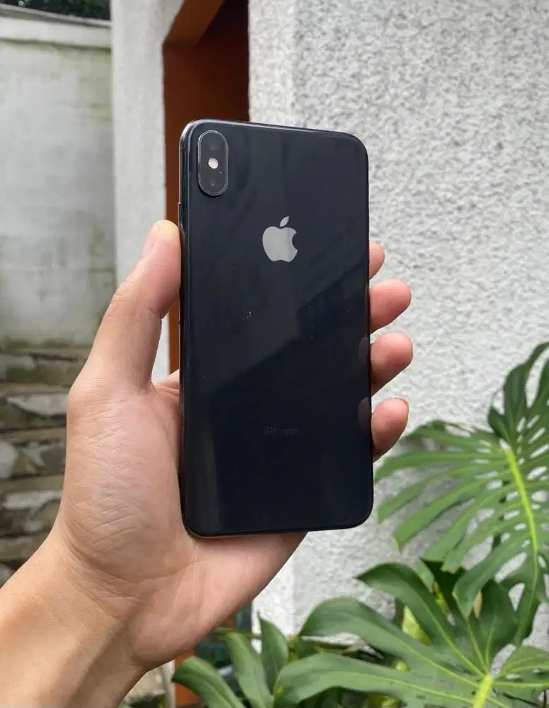 Dijual iPhone XSMAX 64gb dual sim all operator
