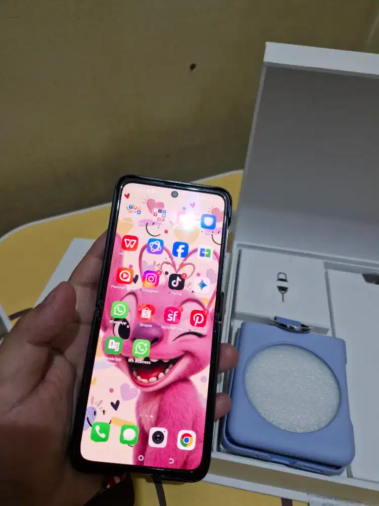 HP Techno phantom Vflip 5G