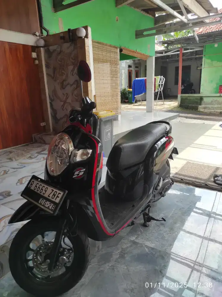 Honda Scoopy 2018