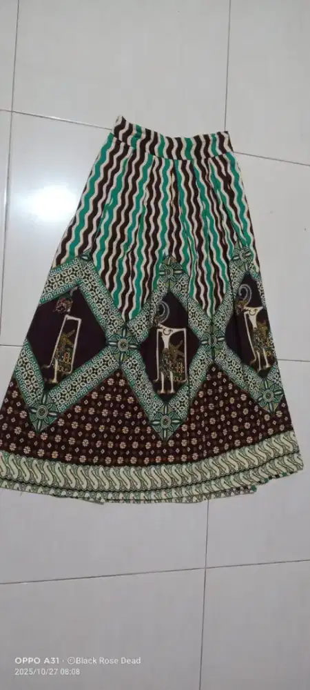 Rok Batik Adem Tebal