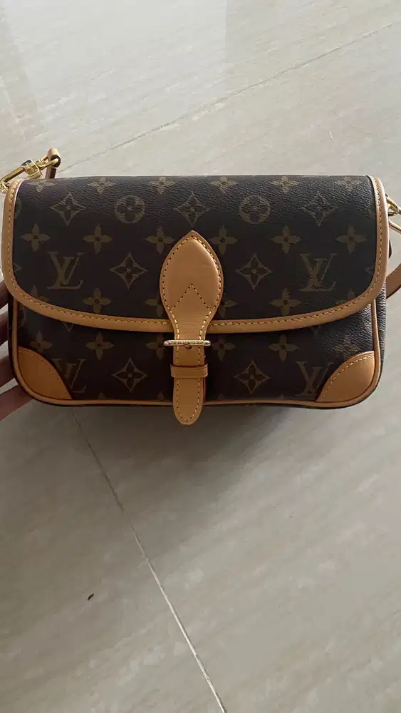LV Dianne Authentic Beli di paris Jan 2024