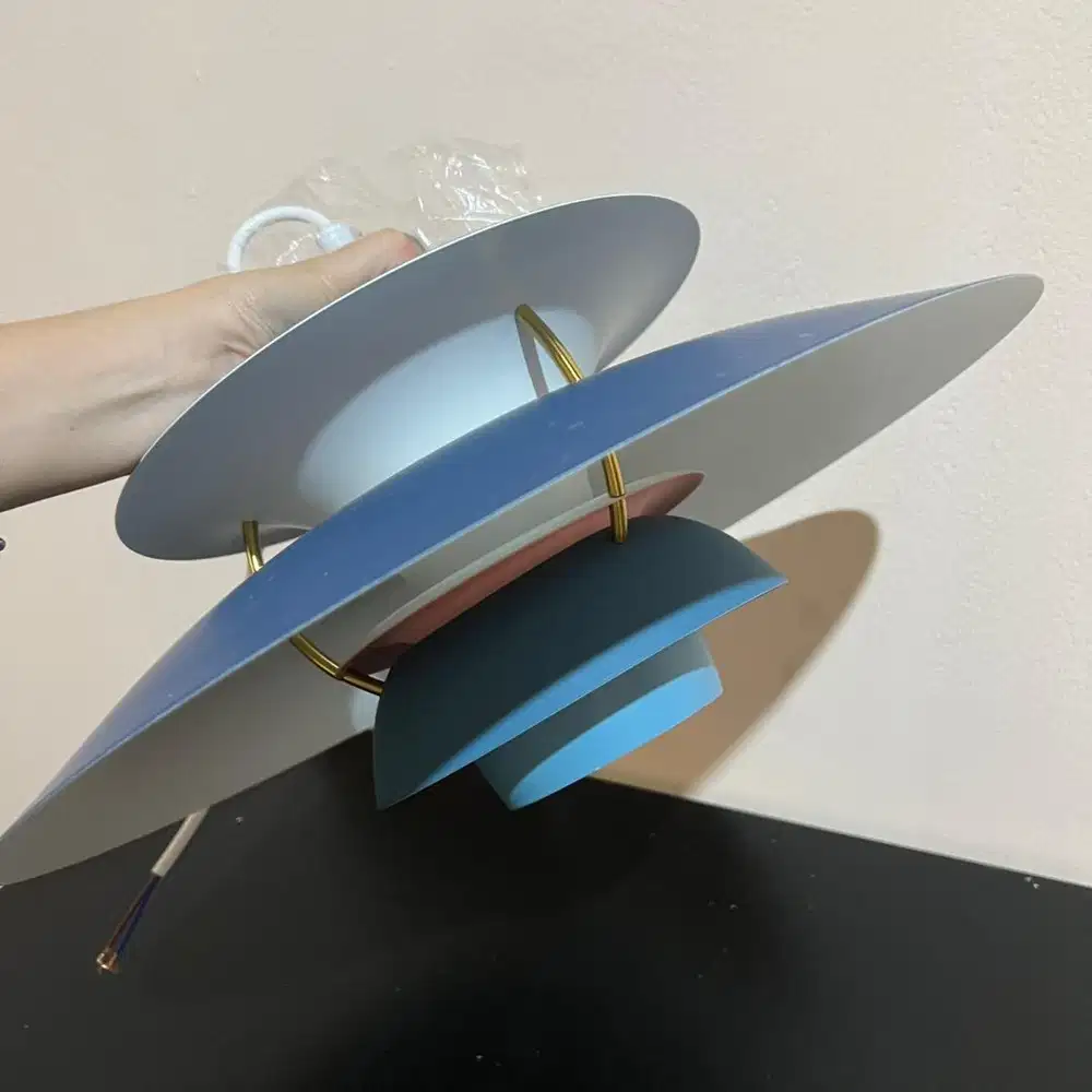 Lampu hias PH5 Louis Poulsen