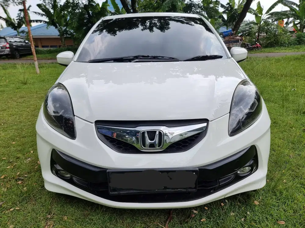 BRIO E MATIC 2016 BULAN 1 LIMITED EDISI LANGKA FULL ORISINILAN MULUS
