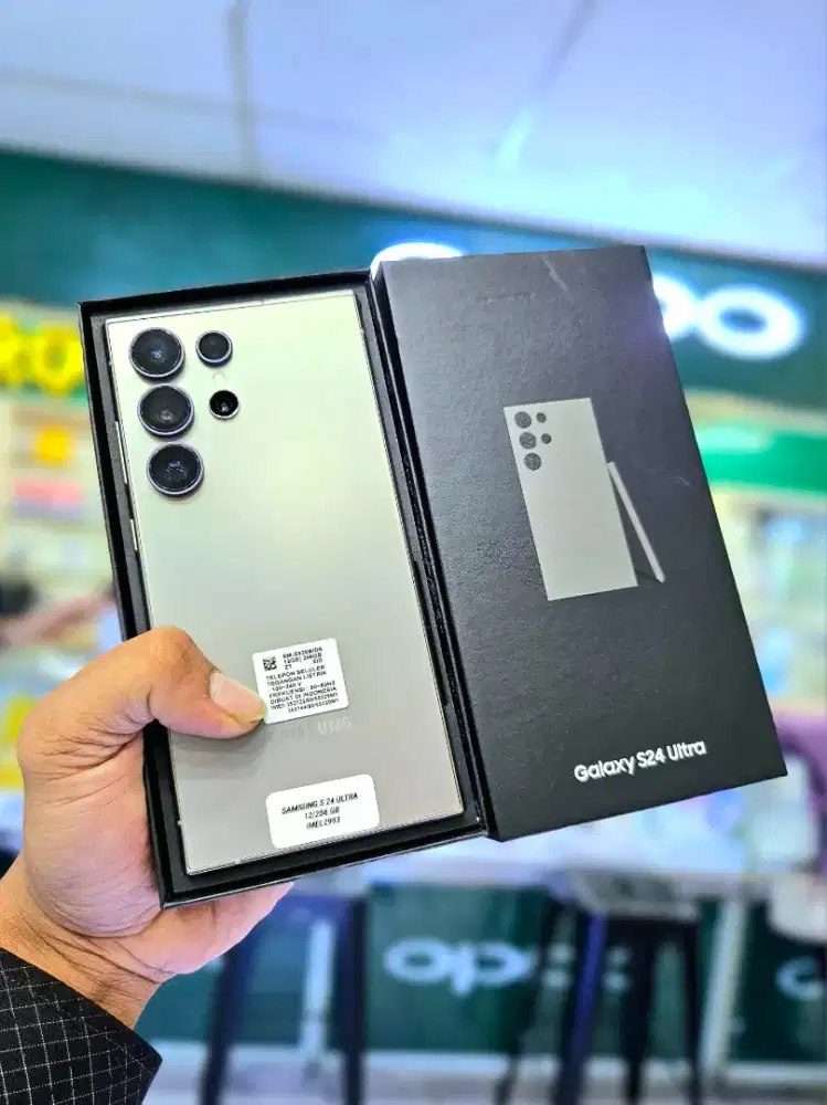 SAMSUNG S24 ULTRA 256 GB TITANIUM GREY SUPERR LIKE NEW