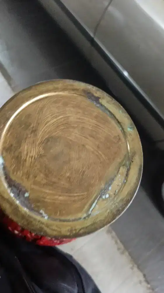 Menerima jual beli barang bekas