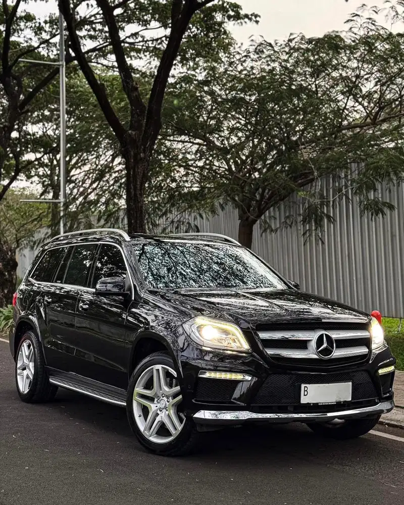 JUAL MURAH MERCEDES BENZ GL400 AMG FULL SPEC 2015