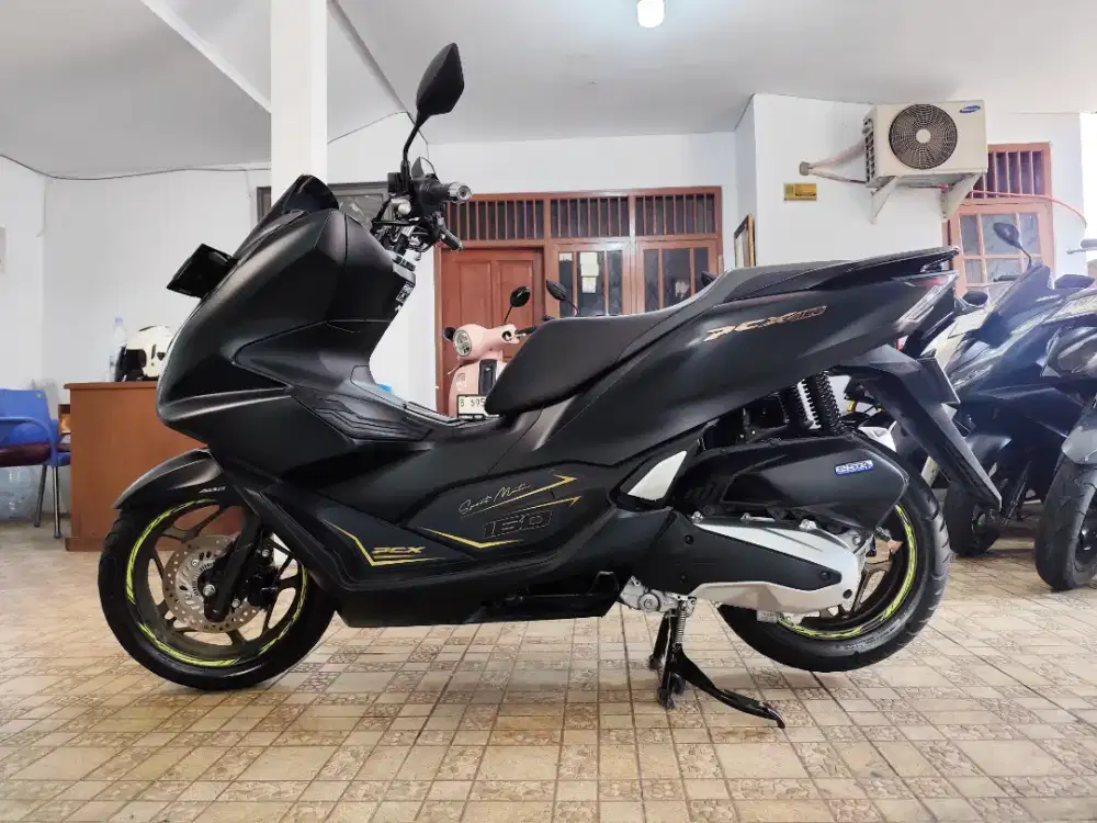 HONDA PCX 160 2024 ( ABS ) KM 8 RB AN