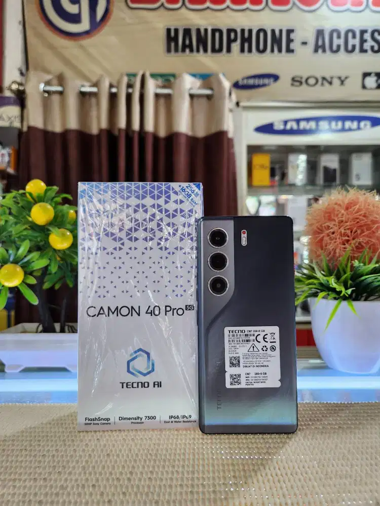 Tecno Camon 40 Pro 5G Ram (8+8) 16Gb/ 256GB Fullset Pemakaian 2 Minggu