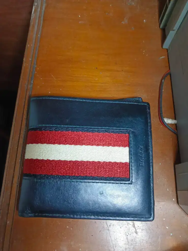 dompet pria bally ori 10000%