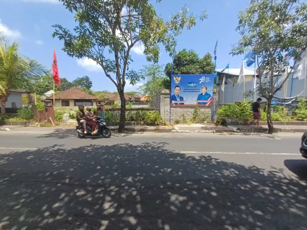 Tanah 4,85 are jln utama Uluwatu Jimbaran Badung Bali
