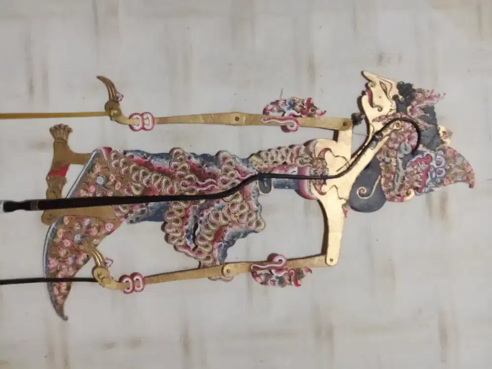 Wayang kulit putren putri