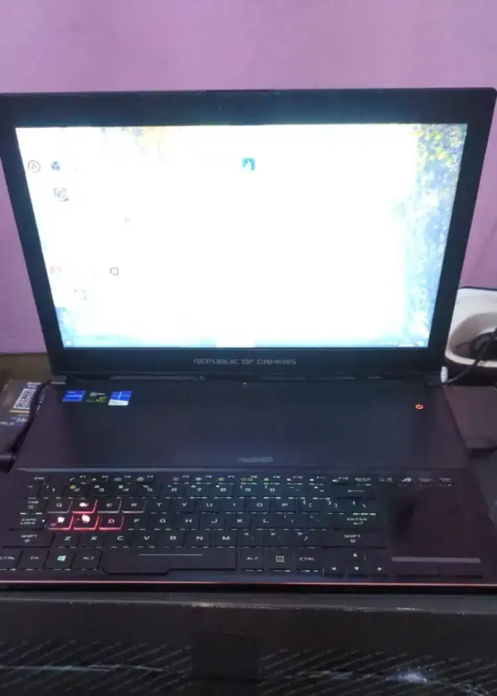 Laptop ASUS ROG ZEPHYRUS GX501VSK