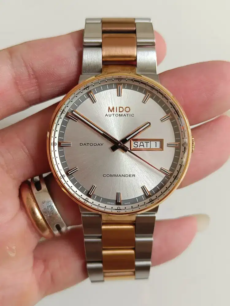 Mido commander ll datoday original bekas sangat bagus cukup mulus