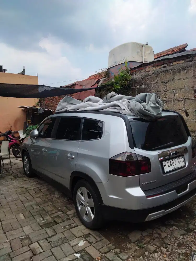 Chevrolet Orlando 2012 Bensin