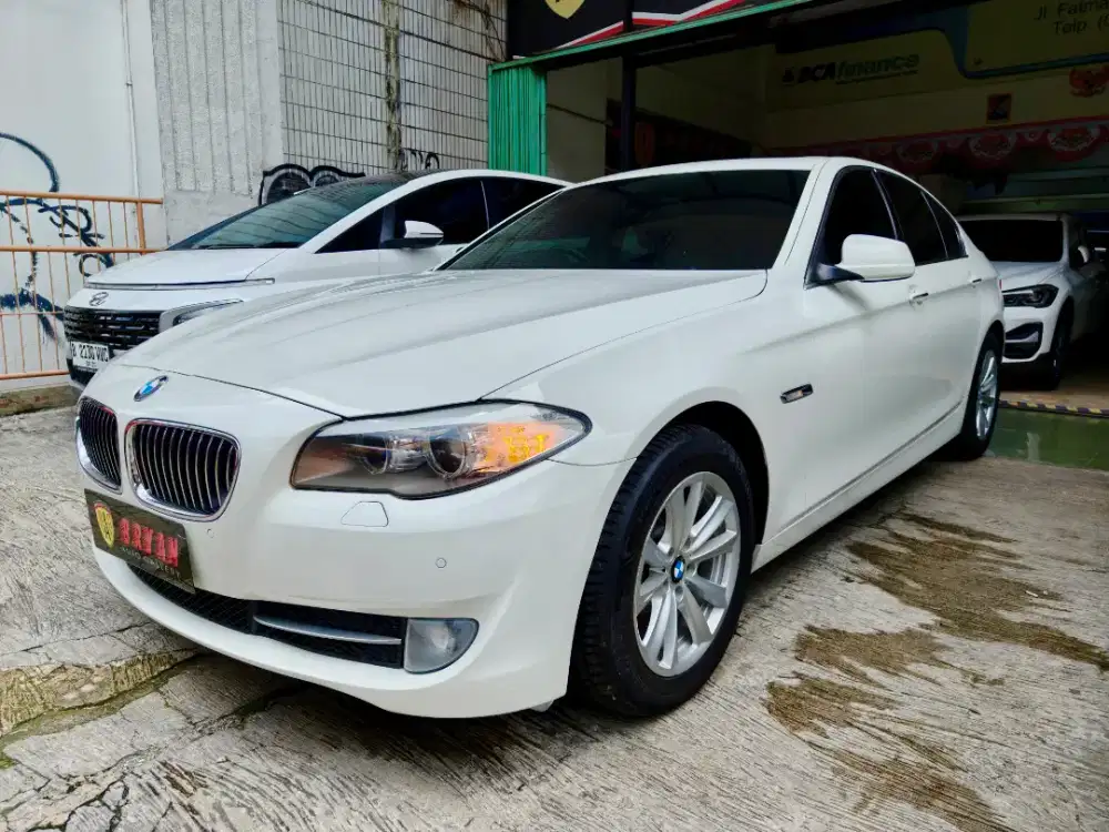 TDP40JT BMW 520i F10 LUXURY 2012 PUTIH