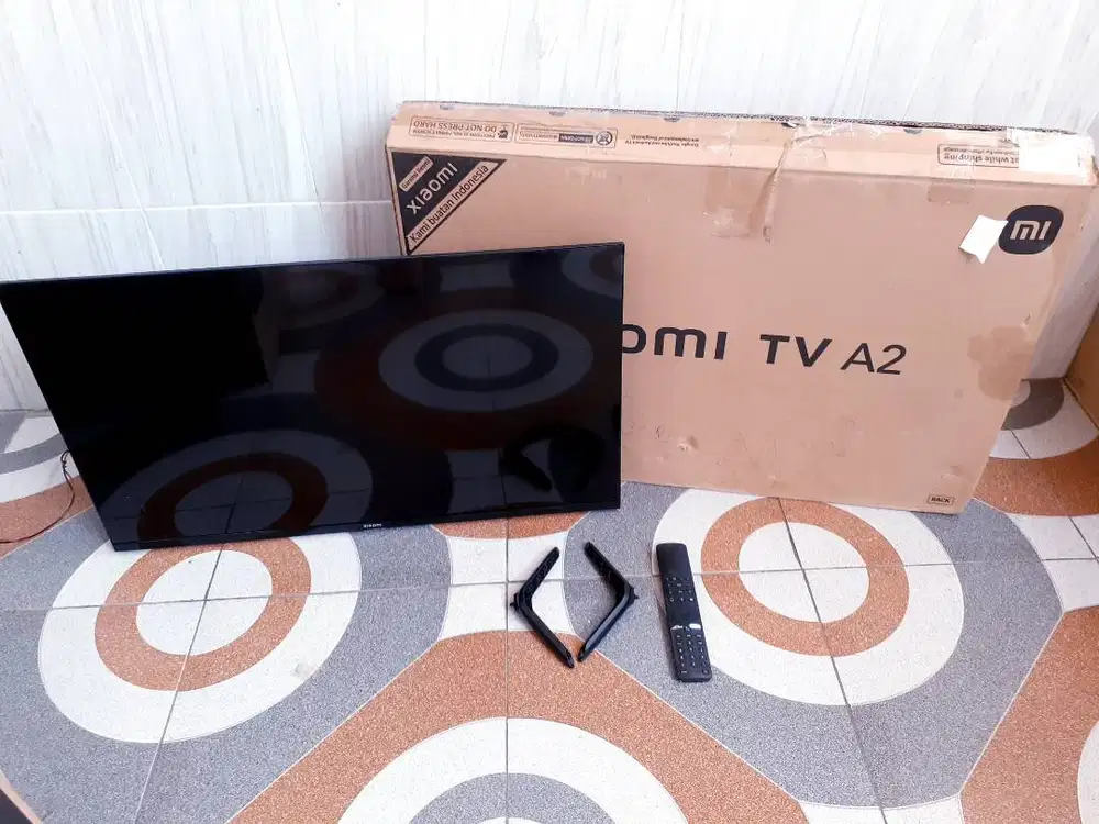 TV LED ANDROID XIAOMI 32IN DIGITAL TV YOUTUBE NETFLIK GARANSI