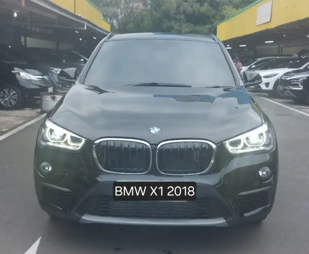 BMW X 1 S Drive F48 2018 Hitam