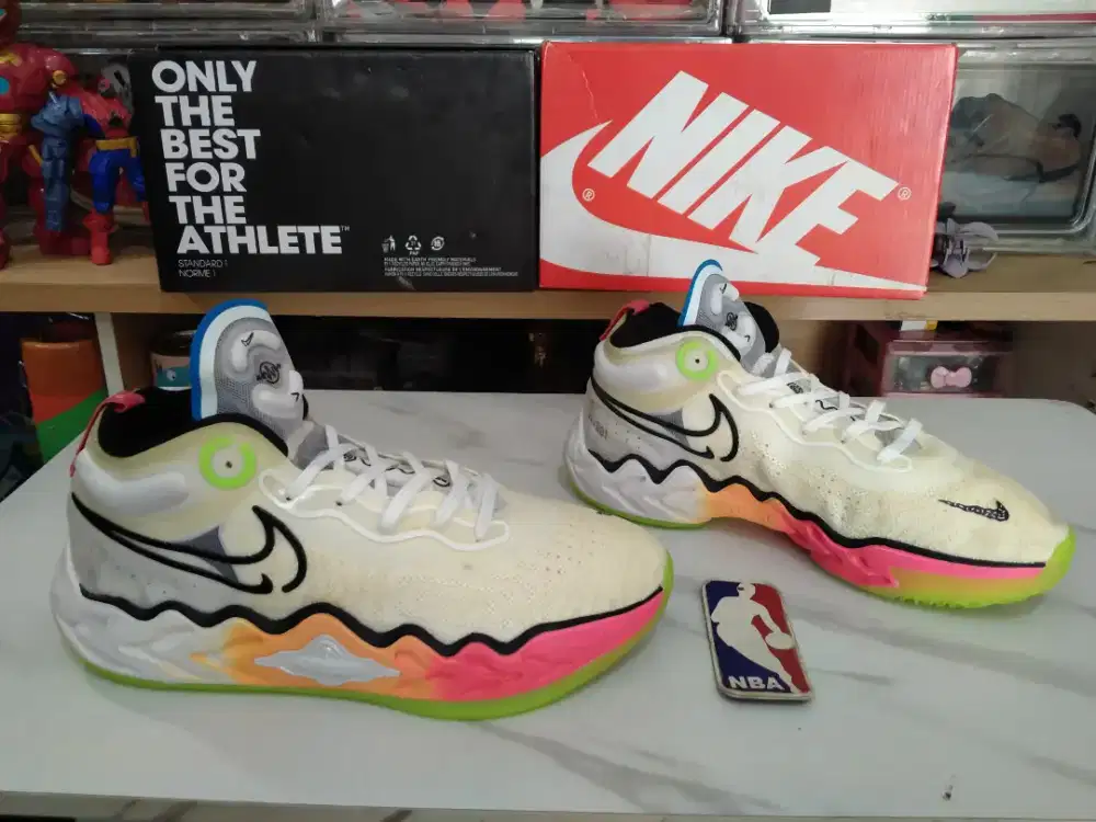 Sepatu Basket Nike Air Zoom GT Run size 45