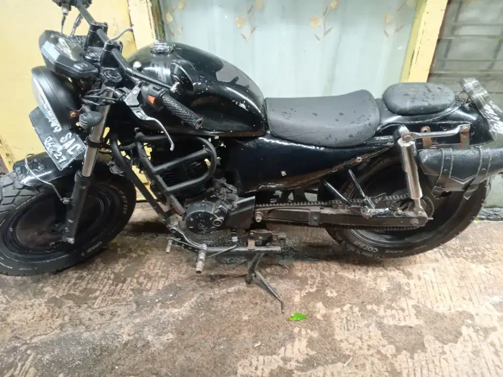 Yamaha Byson costum Bobber