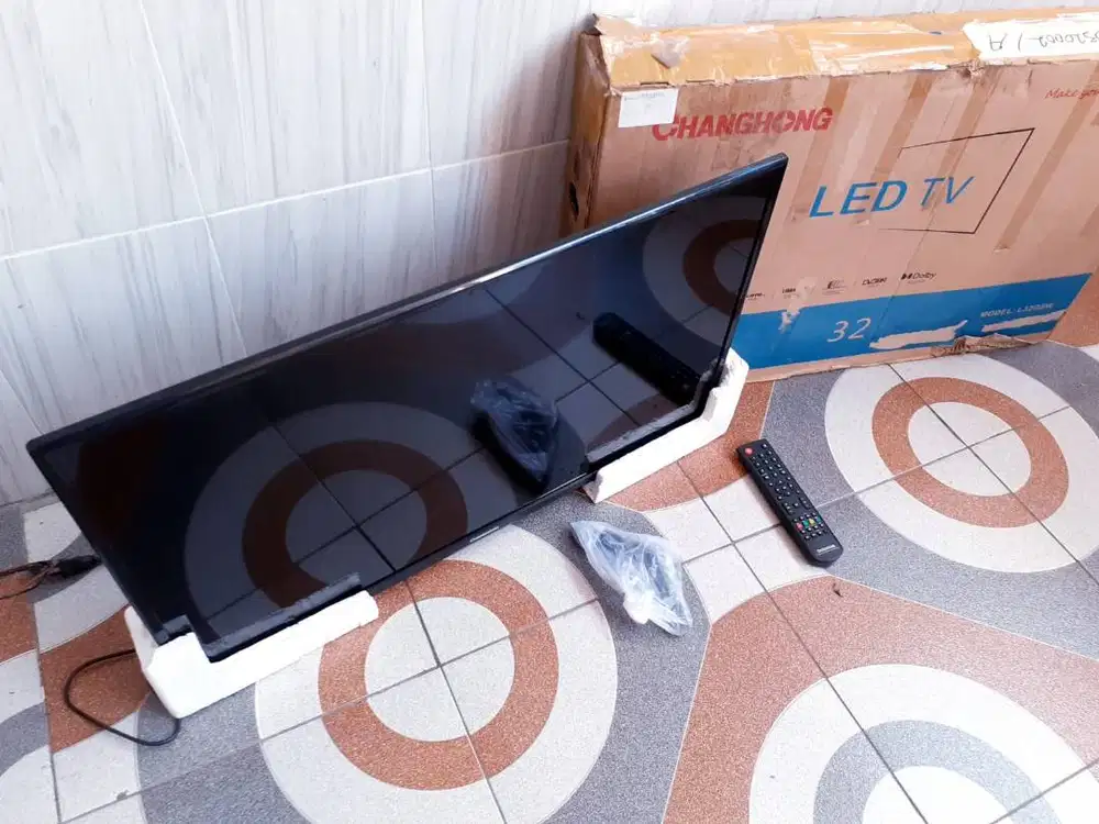 TV LED CHANGHONG 32IN DIGITAL TV KONDISI NORMAL SIAP PAKAI