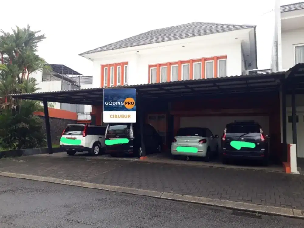 rumah luas carport 7 mobil kota wisata