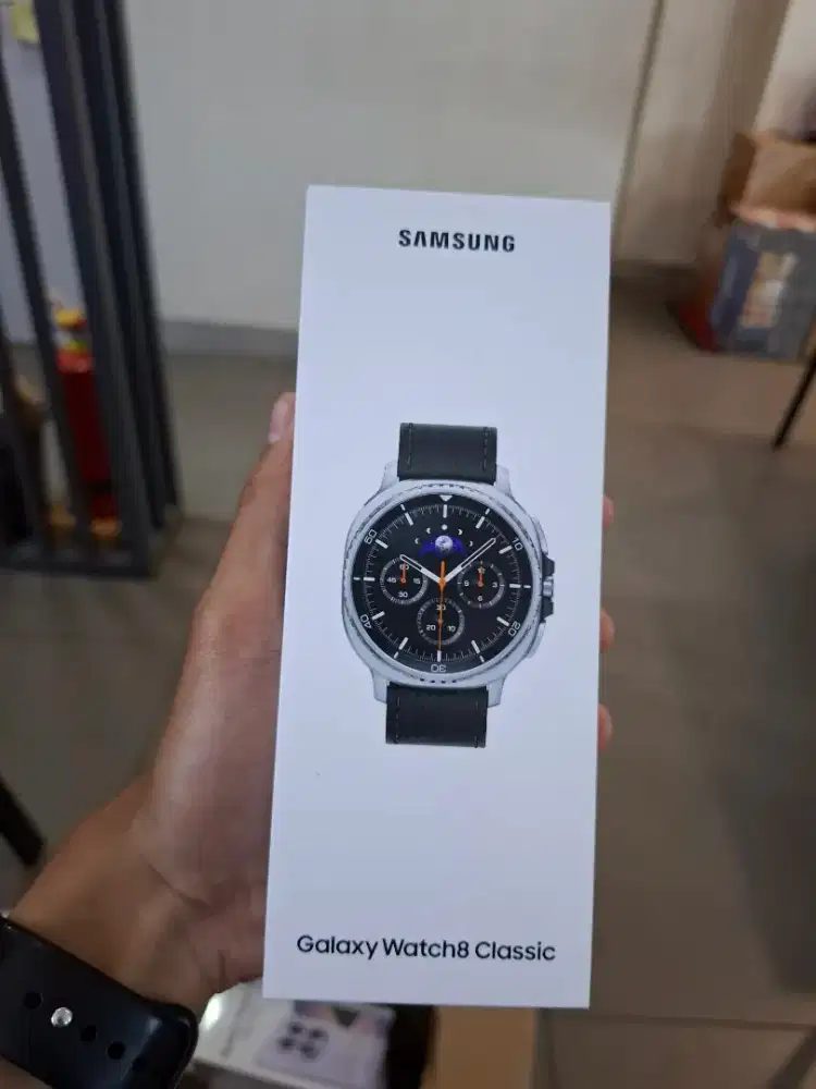 SAMSUNG GALAXY WATCH8 CLASSIC 46MM - BLACK