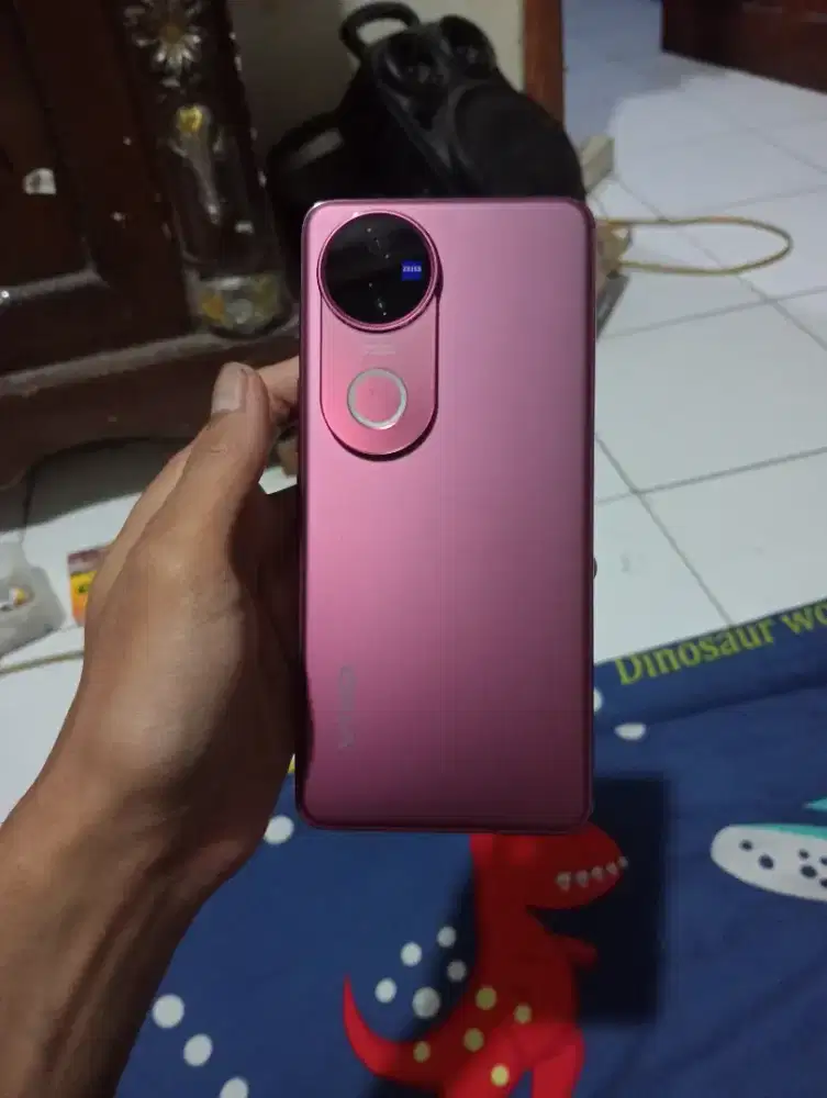 VIVO V50 5G 12/256 GB