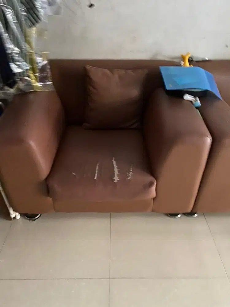 Sofa bekas 3+1+1