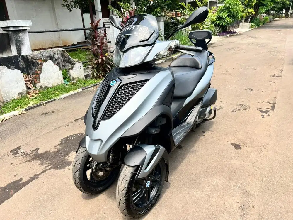 Piaggio MP3 Yourban 300