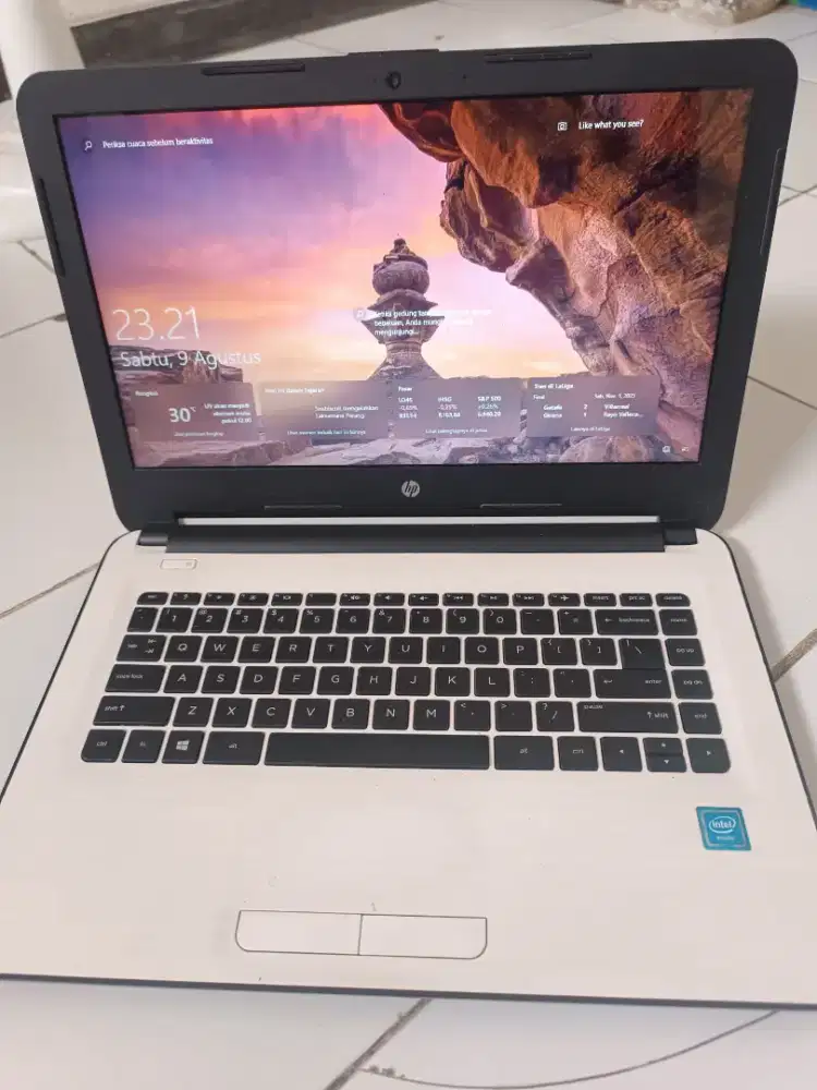 Laptop HP 14-am014TU | Celeron N3060 |  Second Mulus | Siap pakai!